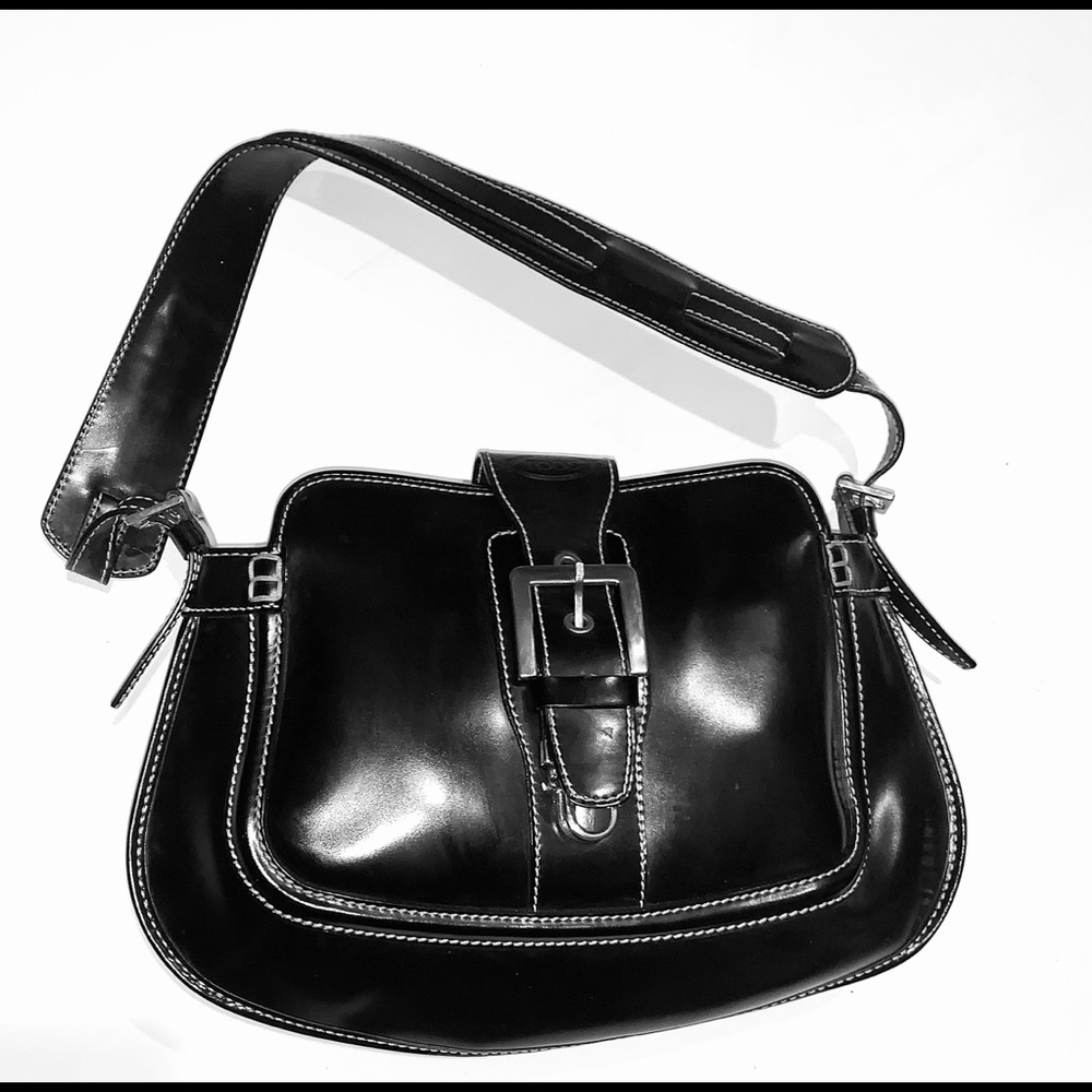 Tods black patent leather shoulder bag. - Picture 4 of 7